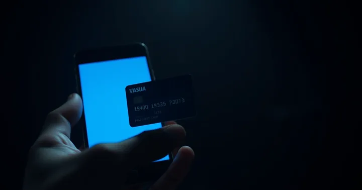Fałszywa aplikacja bankowa 2026: atak NFC Relay podszywa się pod Pekao - jak nie stracić oszczędności